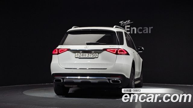 Mercedes-Benz GLE-Class (W167) GLE300d 4MATIC 2020 — фото 4