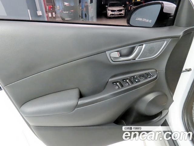 Hyundai Kona Electric Premium 2019 — фото 16