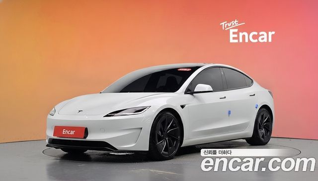 Tesla Model 3 Performance AWD 2026 — фото 1