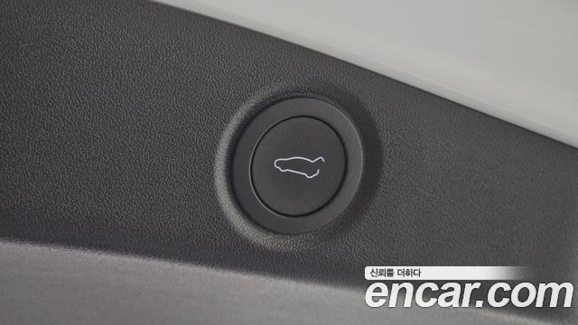 Tesla Model 3 Performance AWD 2026 — фото 42