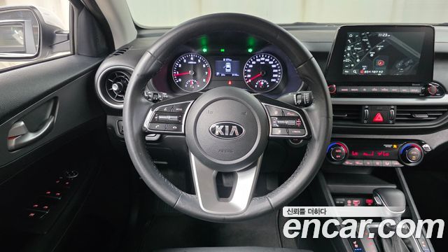 Kia K3 Luxury 2019 — фото 14