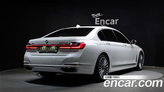 BMW 7 Series (G11) 730Ld xDrive Design Pure Excellence 2020 — фото 2