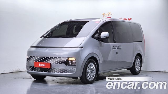 Hyundai Staria Tourer 9-Seater Modern 2025 — фото 1