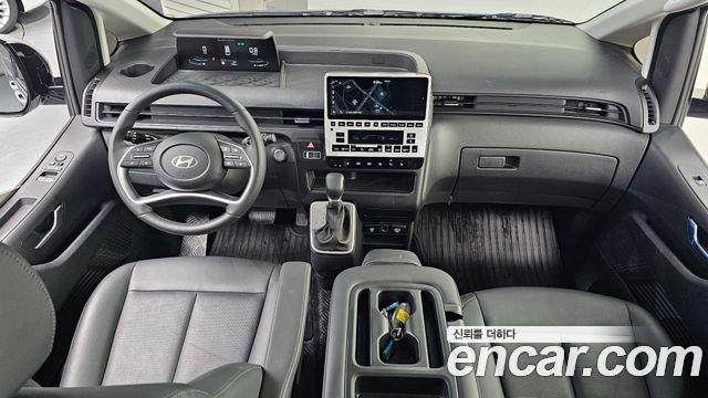 Hyundai Staria Tourer 9-Seater Modern 2025 — фото 7