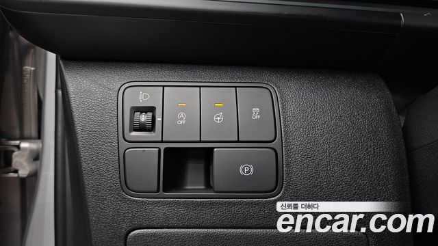 Hyundai Staria Tourer 9-Seater Modern 2025 — фото 17