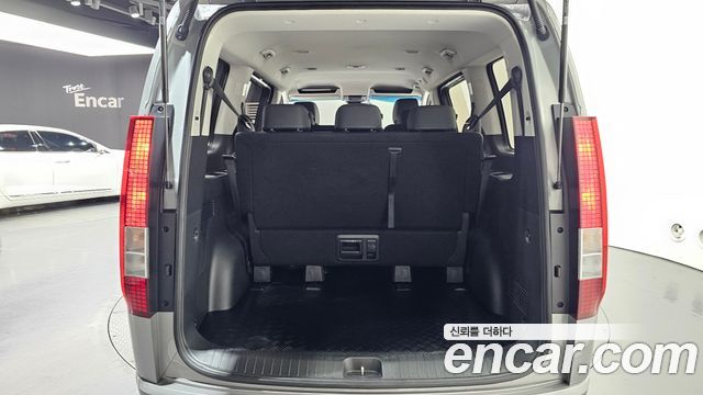 Hyundai Staria Tourer 9-Seater Modern 2025 — фото 20