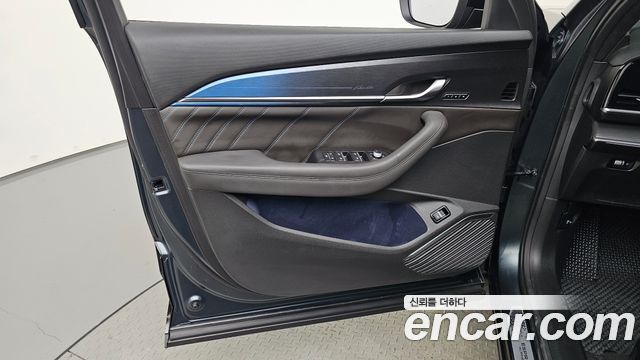 Renault Korea Filante 1.5 E-Tech Esprit Alpine 2WD 2027 — фото 24