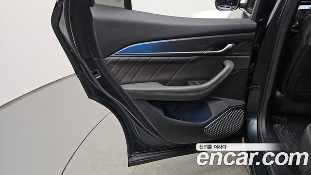 Renault Korea Filante 1.5 E-Tech Esprit Alpine 2WD 2027 — фото 25