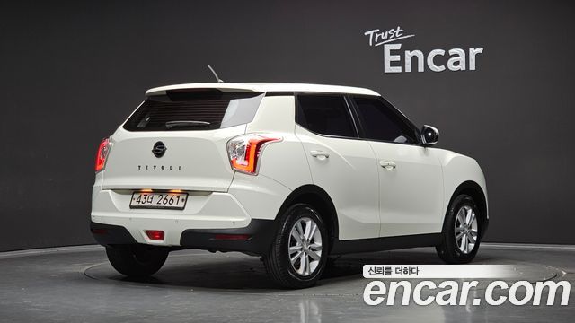 KG Mobility (SsangYong) Tivoli VX 2WD 2015 — фото 2