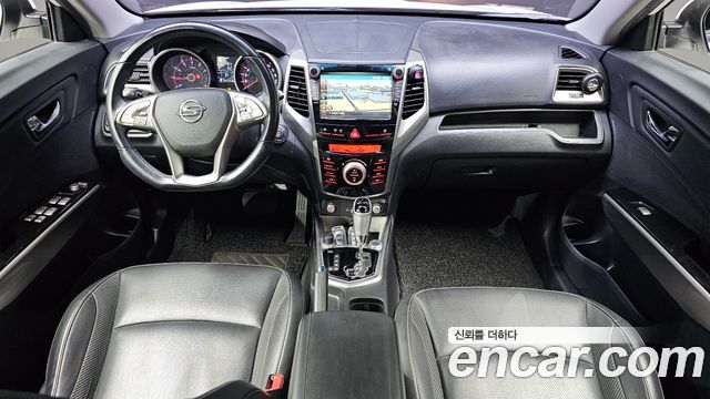KG Mobility (SsangYong) Tivoli VX 2WD 2015 — фото 7