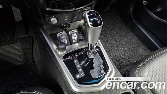 KG Mobility (SsangYong) Tivoli VX 2WD 2015 — фото 9