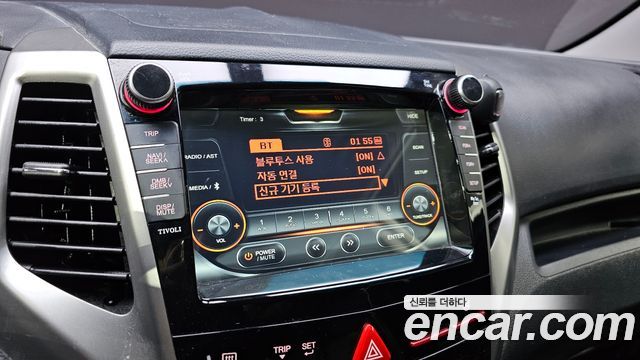 KG Mobility (SsangYong) Tivoli VX 2WD 2015 — фото 16