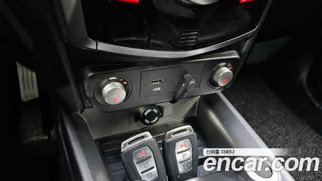 KG Mobility (SsangYong) Tivoli VX 2WD 2015 — фото 17