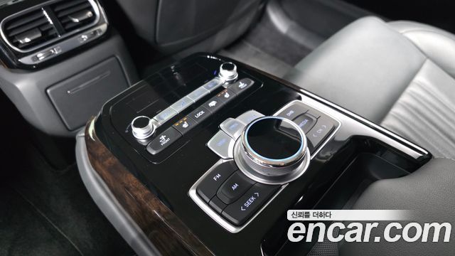 Genesis G90 3.8 AWD Premium Luxury 2019 — фото 19