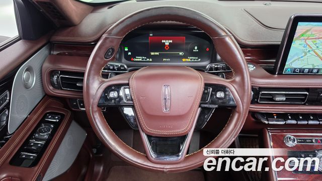 Lincoln Aviator (II) 3.0 Black Label AWD 2021 — фото 14