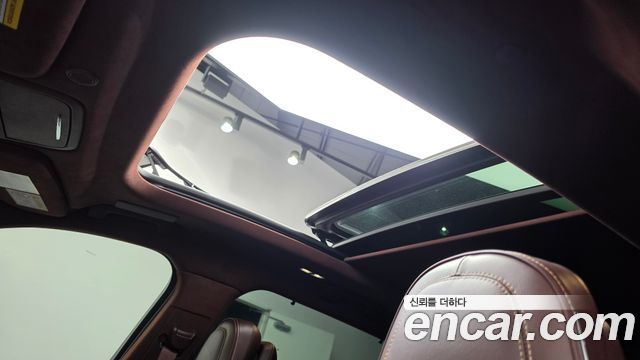 Lincoln Aviator (II) 3.0 Black Label AWD 2021 — фото 16