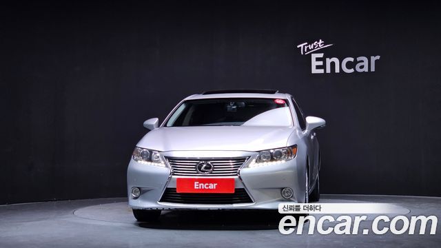 Lexus ES350 Supreme XV60 2013 — фото 3