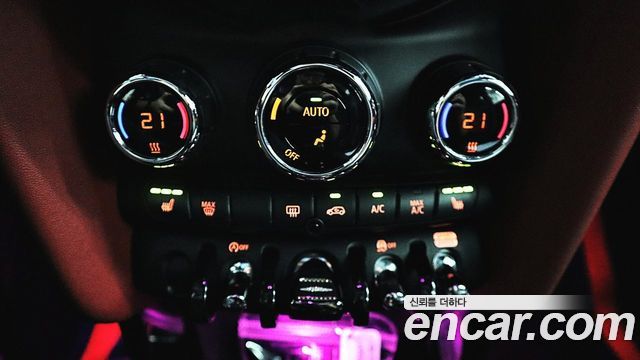 MINI Cooper S JCW 3rd Generation 2020 — фото 23
