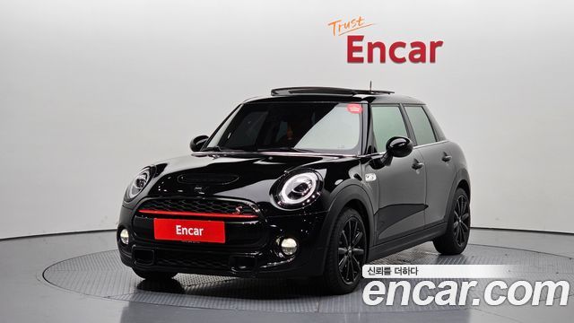 MINI Cooper S 5Door Standard 3rd