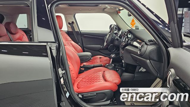 MINI Cooper S 5Door Standard 3rd 2019 — фото 15