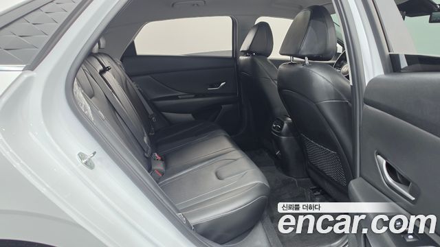 Hyundai Avante (CN7) 1.6 Inspiration 2024 — фото 11