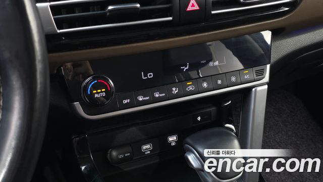 Kia Seltos Gasoline 1.6 Turbo 4WD Noblesse 2020 — фото 19