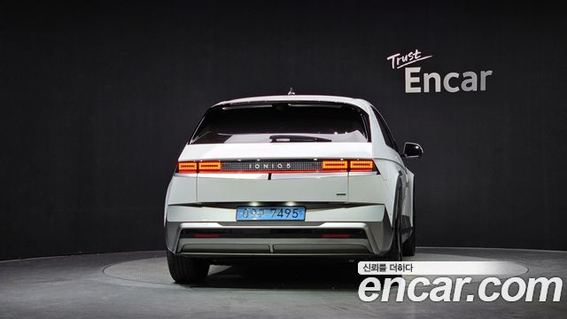 Hyundai Ioniq 5 Long Range AWD Prestige 2025 — фото 4