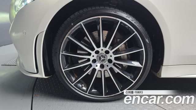 Mercedes-Benz CLS-Class (C257) CLS450 4MATIC AMG Line 2020 — фото 5