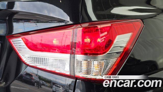 KG Mobility (SsangYong) Korando Turismo 4WD Chateau 9-seater 2015 — фото 23
