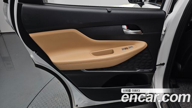 Hyundai Santa Fe Gasoline 2.5T 2WD Calligraphy 2023 — фото 25