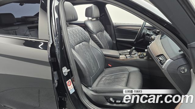 BMW 5 Series (G30) 520d M Sport Package Plus 2017 — фото 32