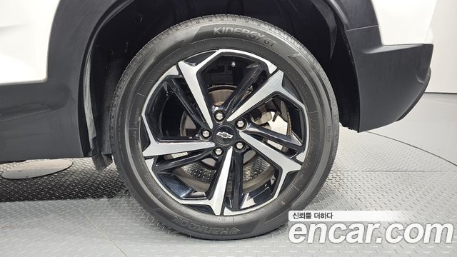 Chevrolet Trailblazer 1.3 Turbo 2WD RS 2023 — фото 27