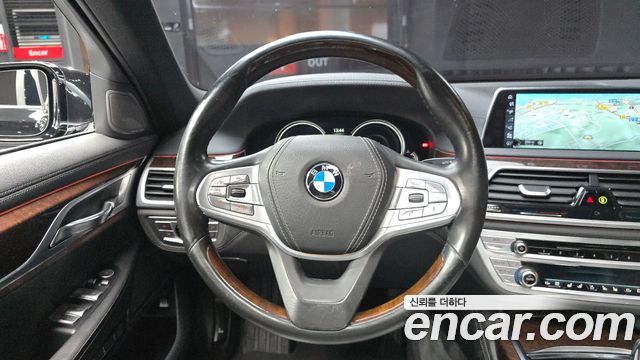BMW 7 Series (G11) 730Ld xDrive 2016 — фото 13
