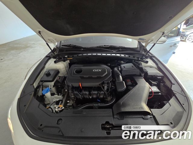 Hyundai Grandeur (IG) 2.4 Premium 2019 — фото 6