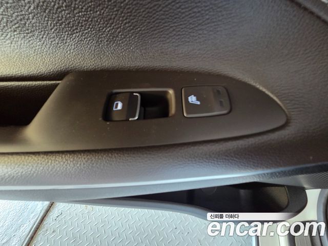 Hyundai Grandeur (IG) 2.4 Premium 2019 — фото 15