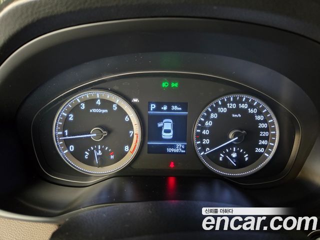 Hyundai Grandeur (IG) 2.4 Premium 2019 — фото 18