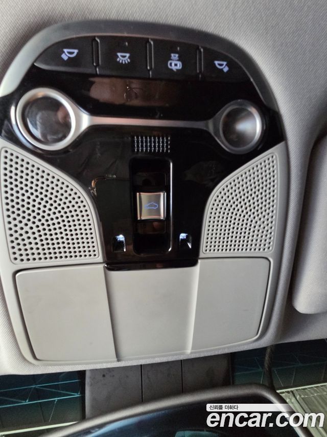 Hyundai Grandeur (IG) 2.4 Premium 2019 — фото 19