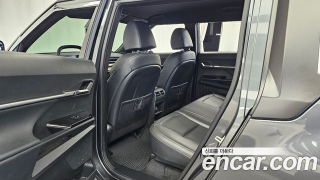 KG Mobility (SsangYong) Musso EV (O100) MX 2026 — фото 12