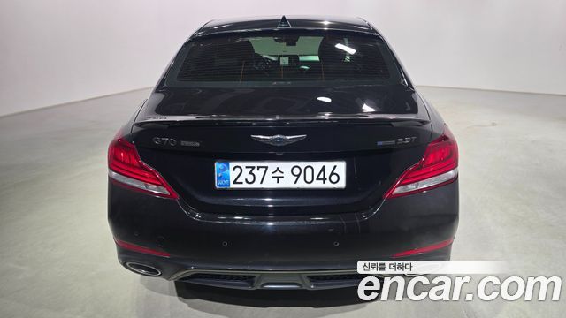 Genesis G70 3.3T Sport AWD Prestige 2020 — фото 4