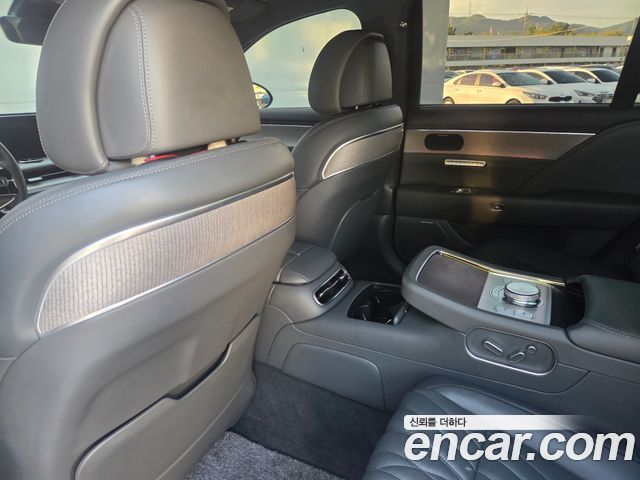 Genesis G90 (RS4) Gasoline 3.5 Turbo AWD 2022 — фото 8