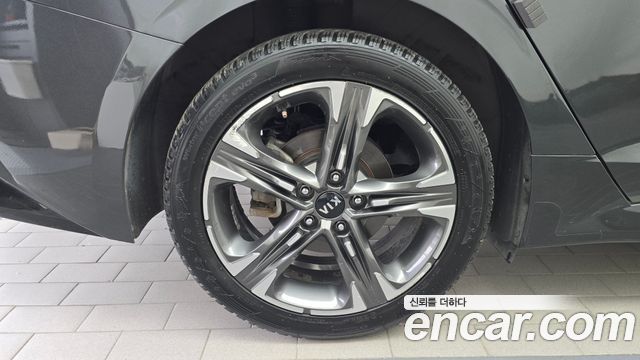Kia K5 (III) 2.0 Noblesse 2020 — фото 5