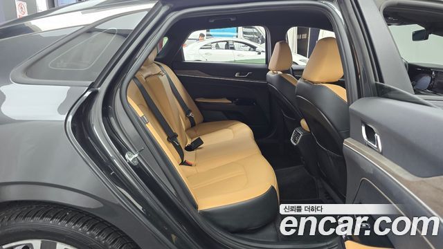 Kia K5 (III) 2.0 Noblesse 2020 — фото 11