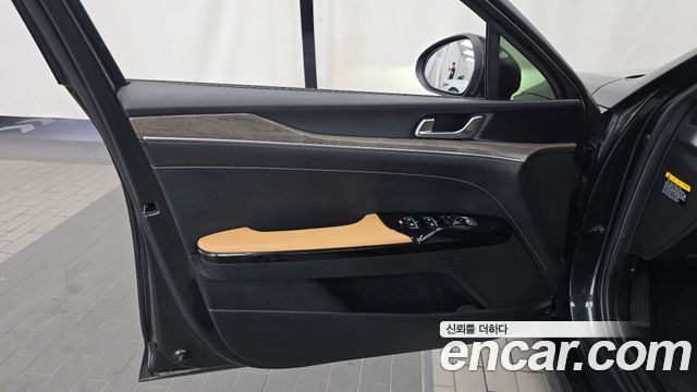 Kia K5 (III) 2.0 Noblesse 2020 — фото 24