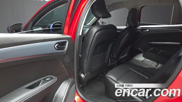 Renault Korea XM3 1.3 TCe RE Signature 2022 — фото 26