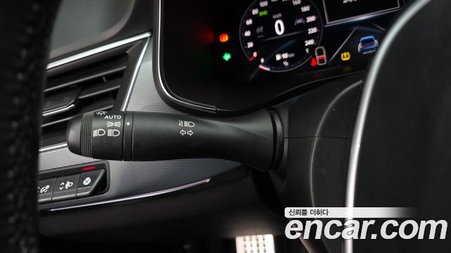 Renault Korea XM3 1.3 TCe RE Signature 2022 — фото 30