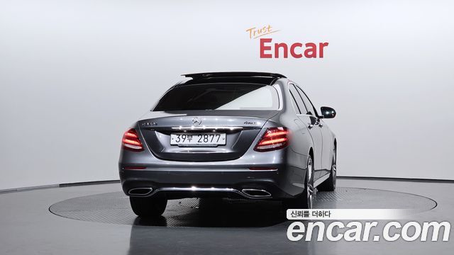 Mercedes-Benz E-Class (W213) E350d 2017 — фото 4