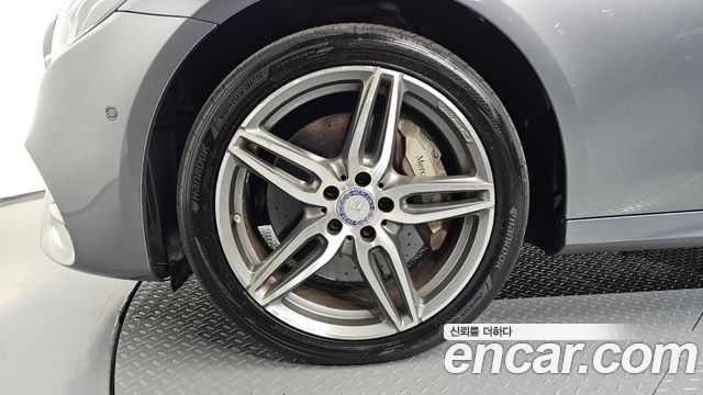 Mercedes-Benz E-Class (W213) E350d 2017 — фото 5