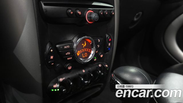MINI Cooper D Countryman ALL4 1st 2016 — фото 18