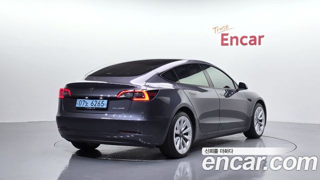 Tesla Model 3 Long Range AWD 2022 — фото 2