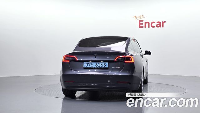 Tesla Model 3 Long Range AWD 2022 — фото 4